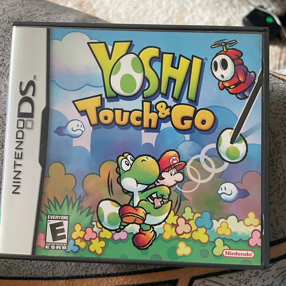 Nintendo DS game: Yoshi Touch & Go
